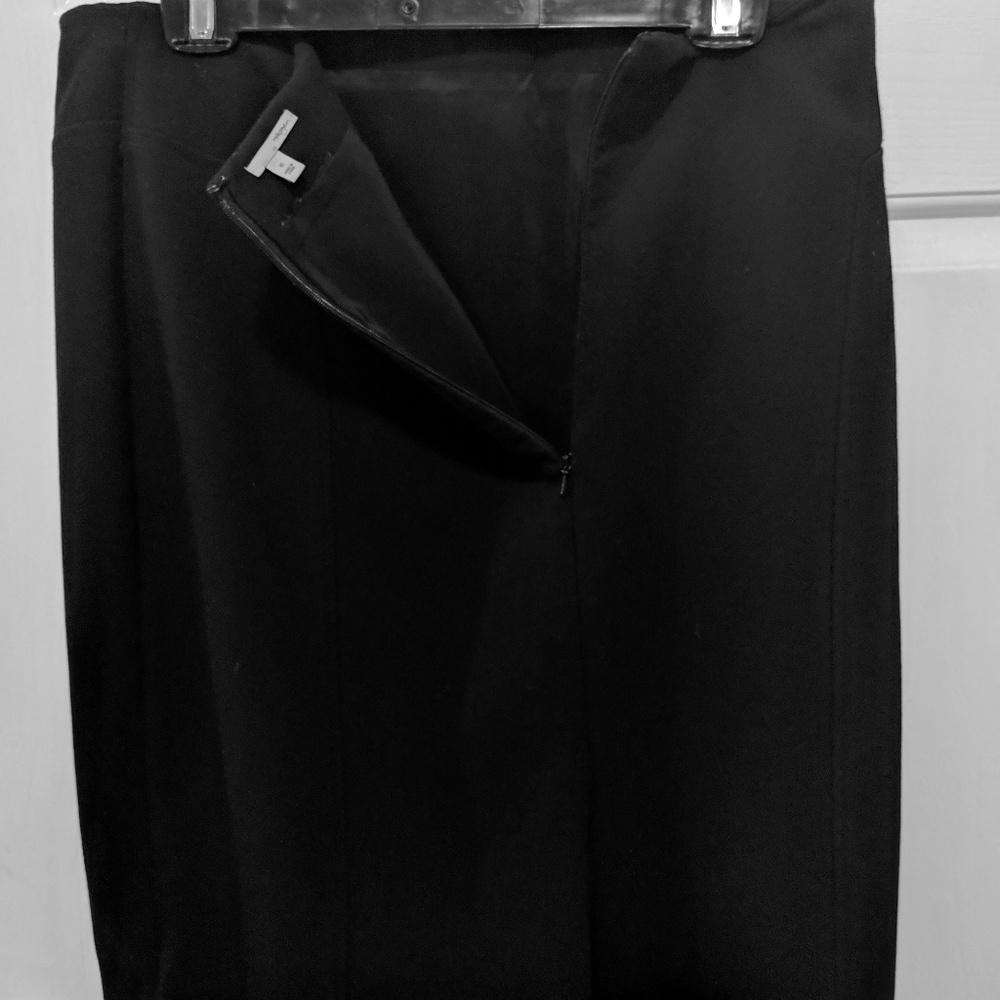 Basic black skirt